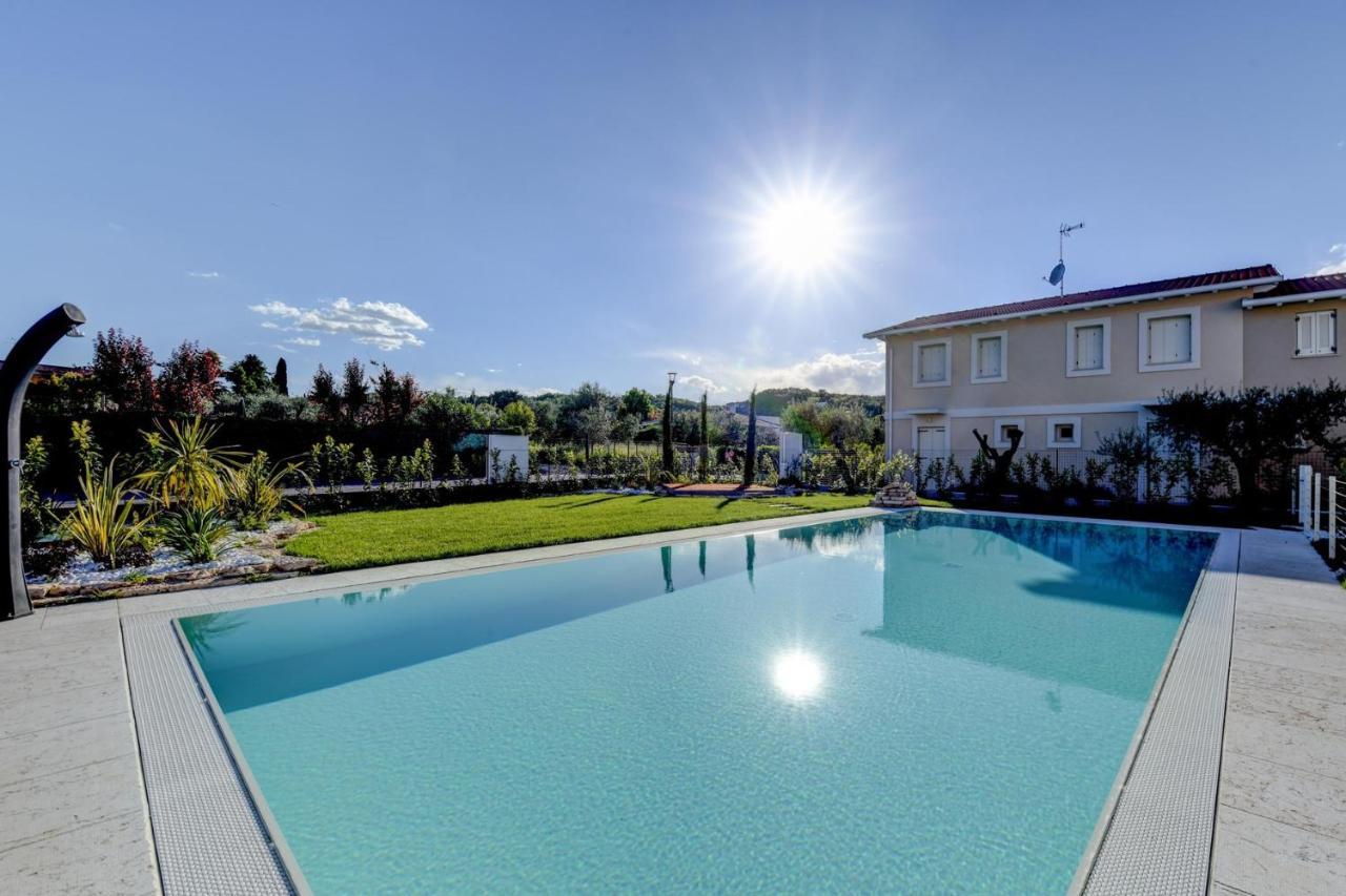 Villa Meri Star Manerba del Garda Ngoại thất bức ảnh